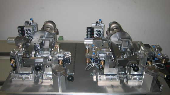 Präzisions-Montagevorrichtung für Baugruppen