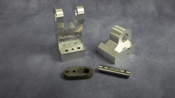 Aluminiumblock mit komplexer Lochstruktur